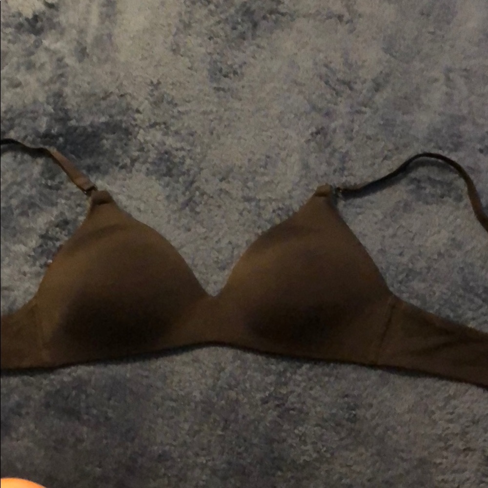 Black Wireless Bra